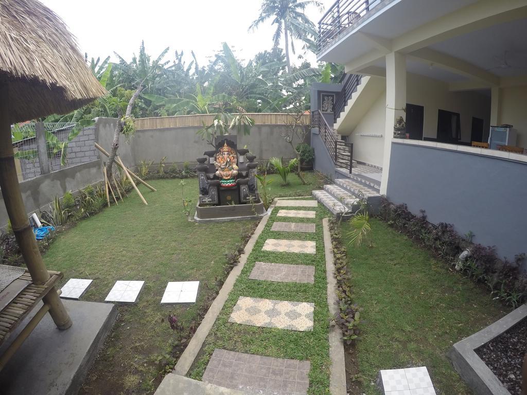 Appartamento Pluto House Canggu Esterno foto