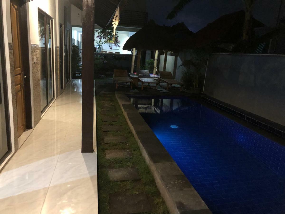 Appartamento Pluto House Canggu Esterno foto