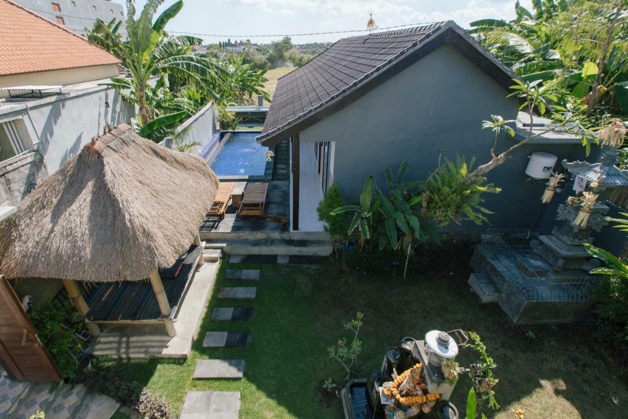 Appartamento Pluto House Canggu Esterno foto
